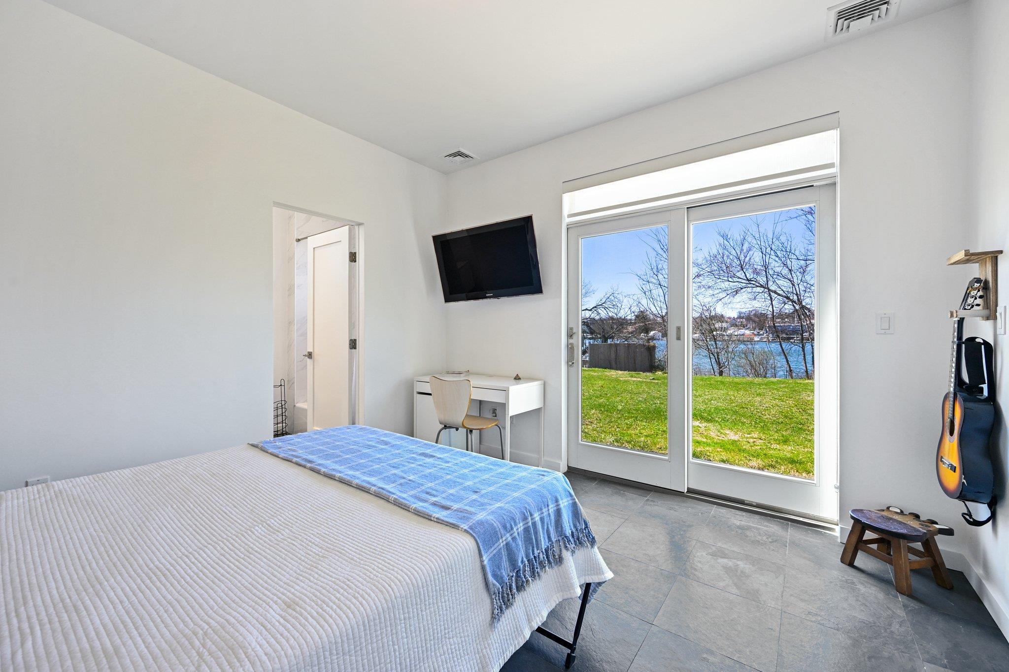 #11 photo, 625 Davenport Avenue, New Rochelle , NY 10805