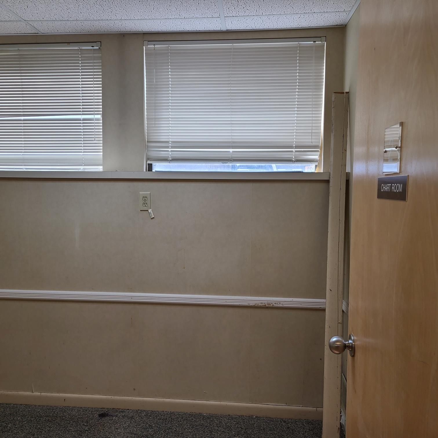 #11 photo, 152 E Main Street, サフォーク郡 Huntington , NY 11743