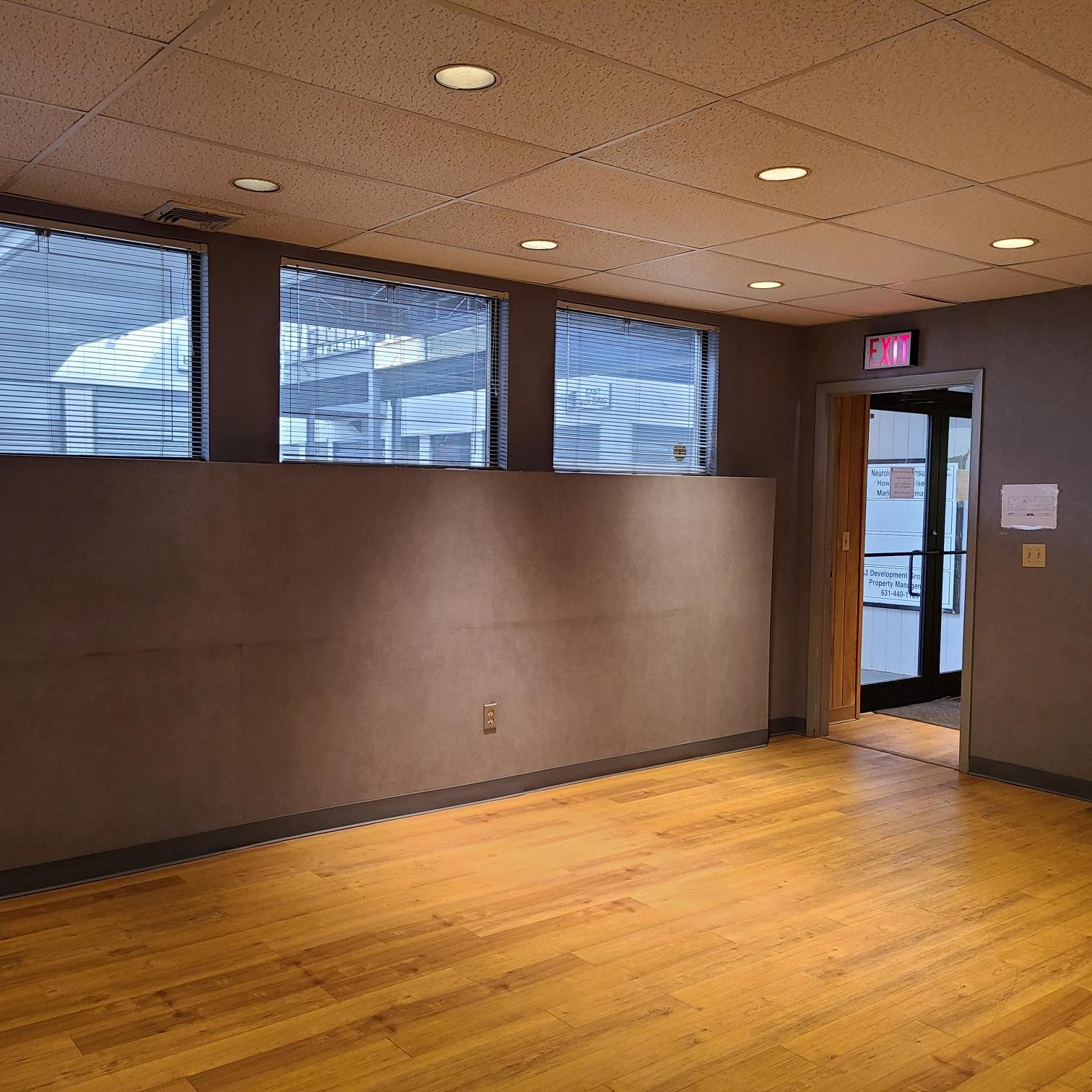 #14 photo, 152 E Main Street, サフォーク郡 Huntington , NY 11743