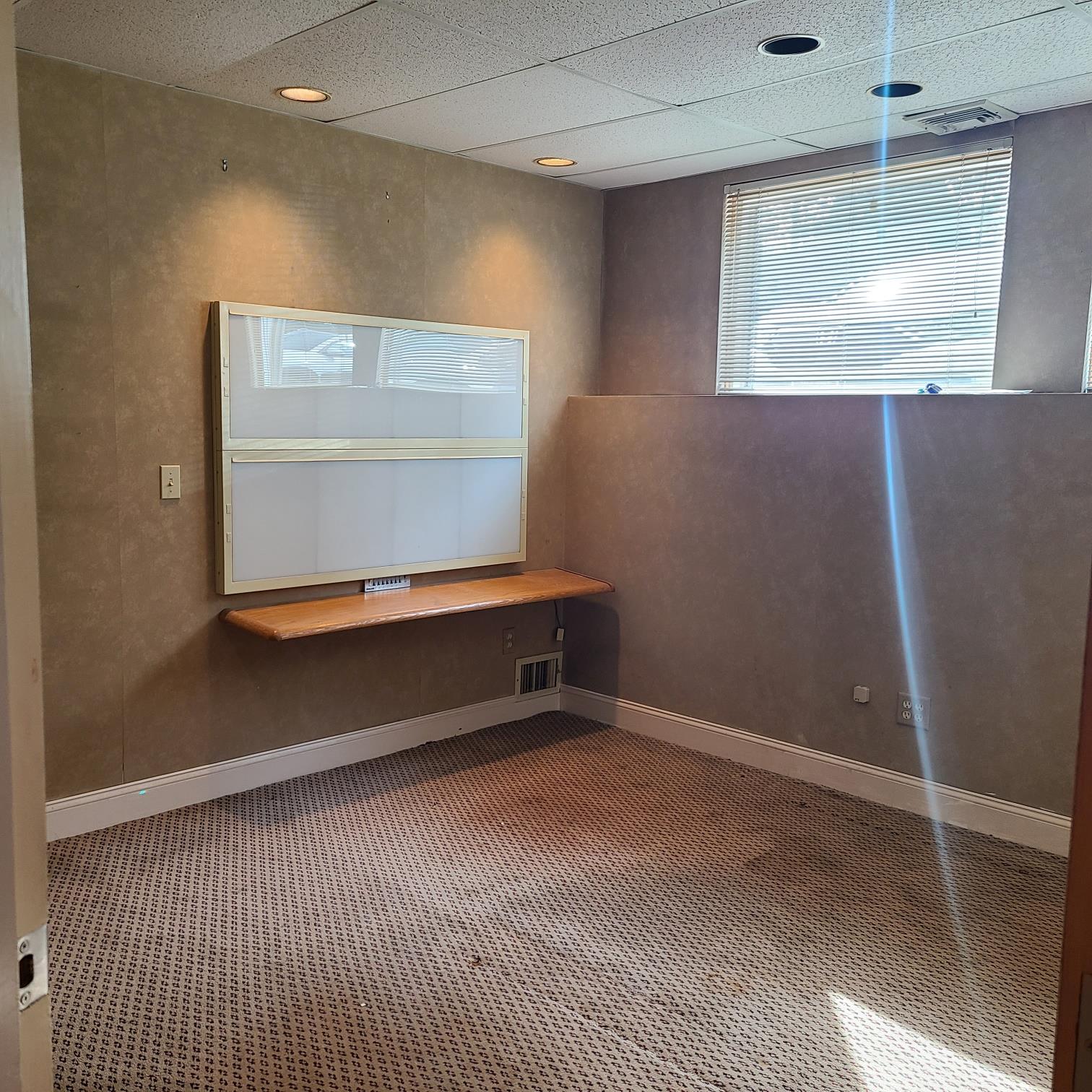 #19 photo, 152 E Main Street, サフォーク郡 Huntington , NY 11743