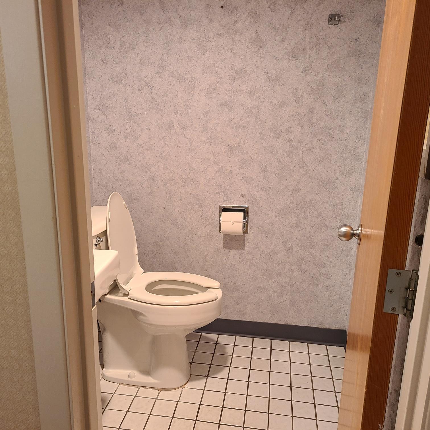 #20 photo, 152 E Main Street, サフォーク郡 Huntington , NY 11743