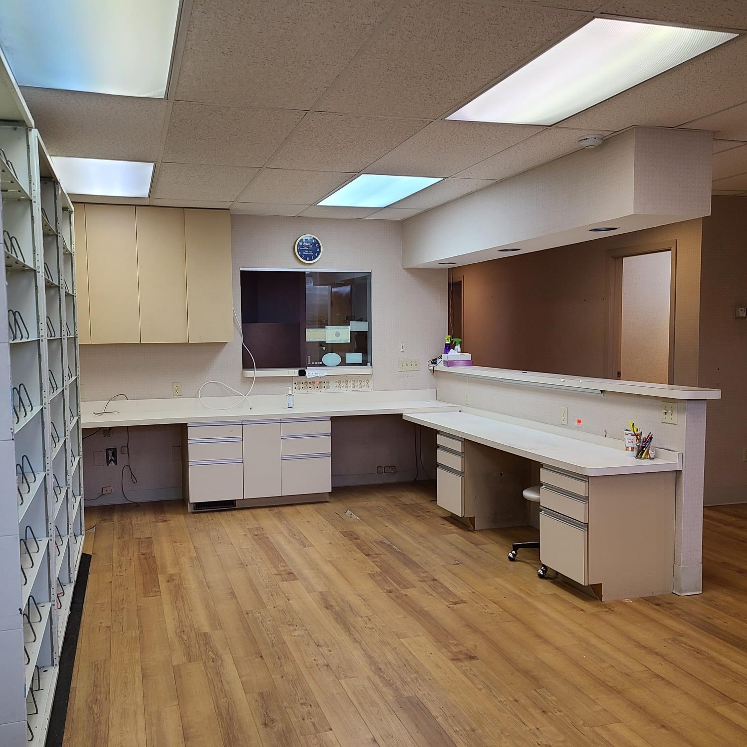 #8 photo, 152 E Main Street, サフォーク郡 Huntington , NY 11743