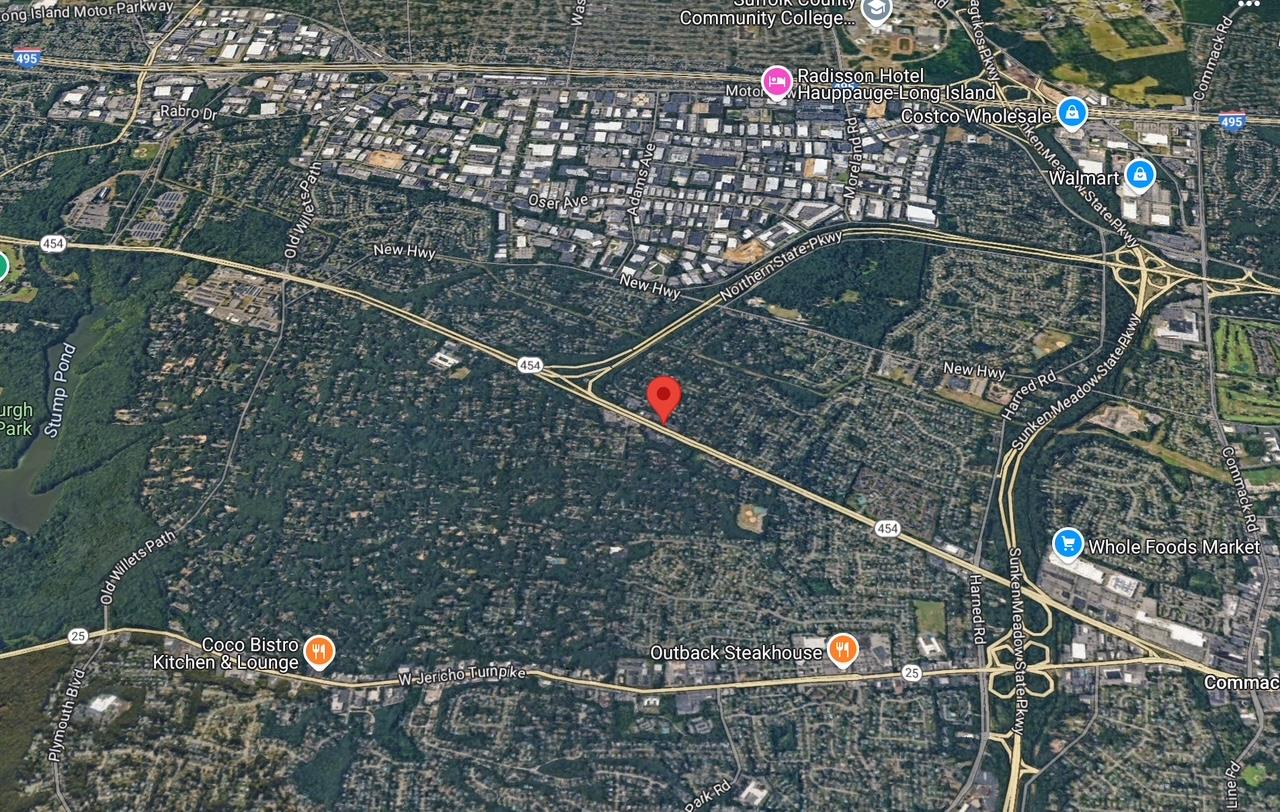 #4 photo, 350 Veterans Memorial Highway, サフォーク郡 Commack , NY 11725