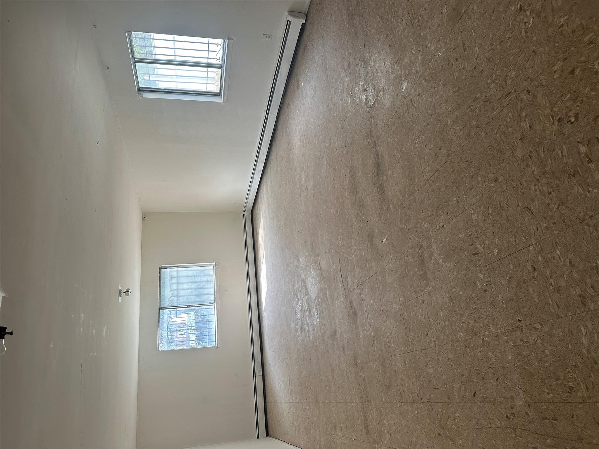 #10 photo, 433 Howe Avenue, Bronx , NY 10473