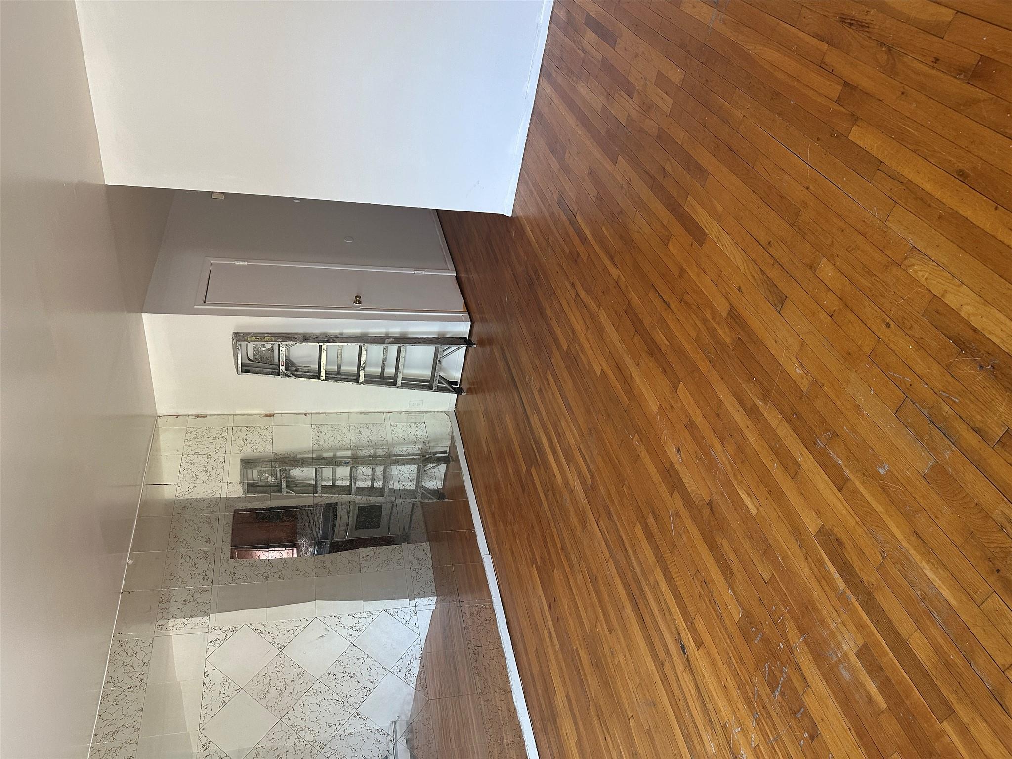 #3 photo, 433 Howe Avenue, Bronx , NY 10473