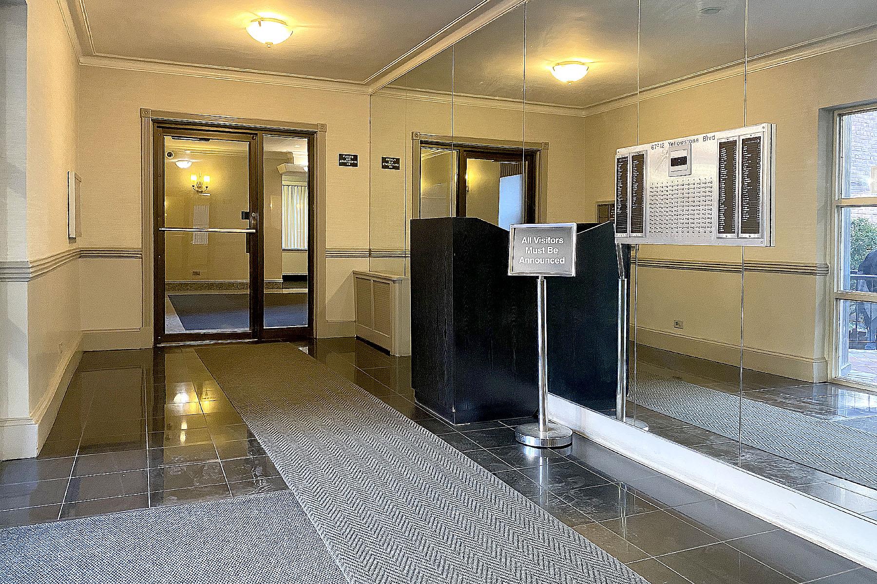 #4 photo, 67-12 Yellowstone Blvd, クイーンズ区 Forest Hills , NY 11375