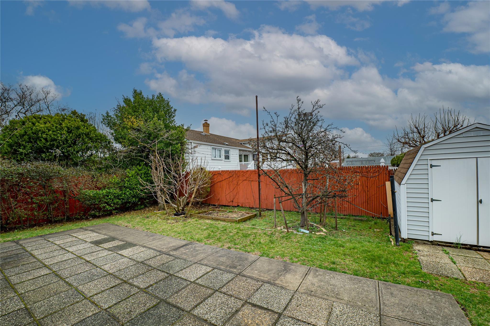 #14 photo, 63 Central Avenue, ナッソー郡 Lynbrook , NY 11563