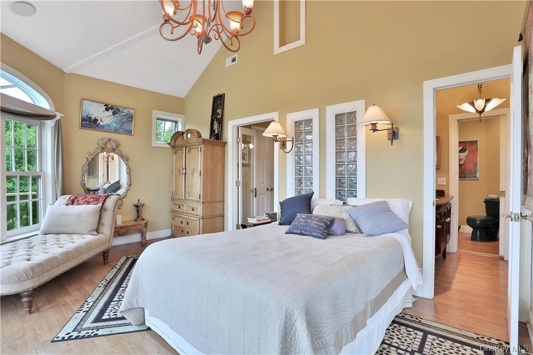 #13 photo, 545 Shore Drive, New Windsor , NY 12553