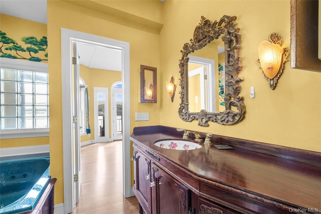 #14 photo, 545 Shore Drive, New Windsor , NY 12553