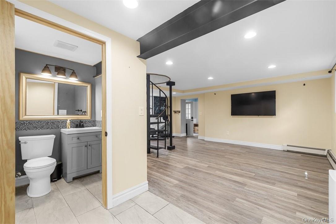 #20 photo, 545 Shore Drive, New Windsor , NY 12553