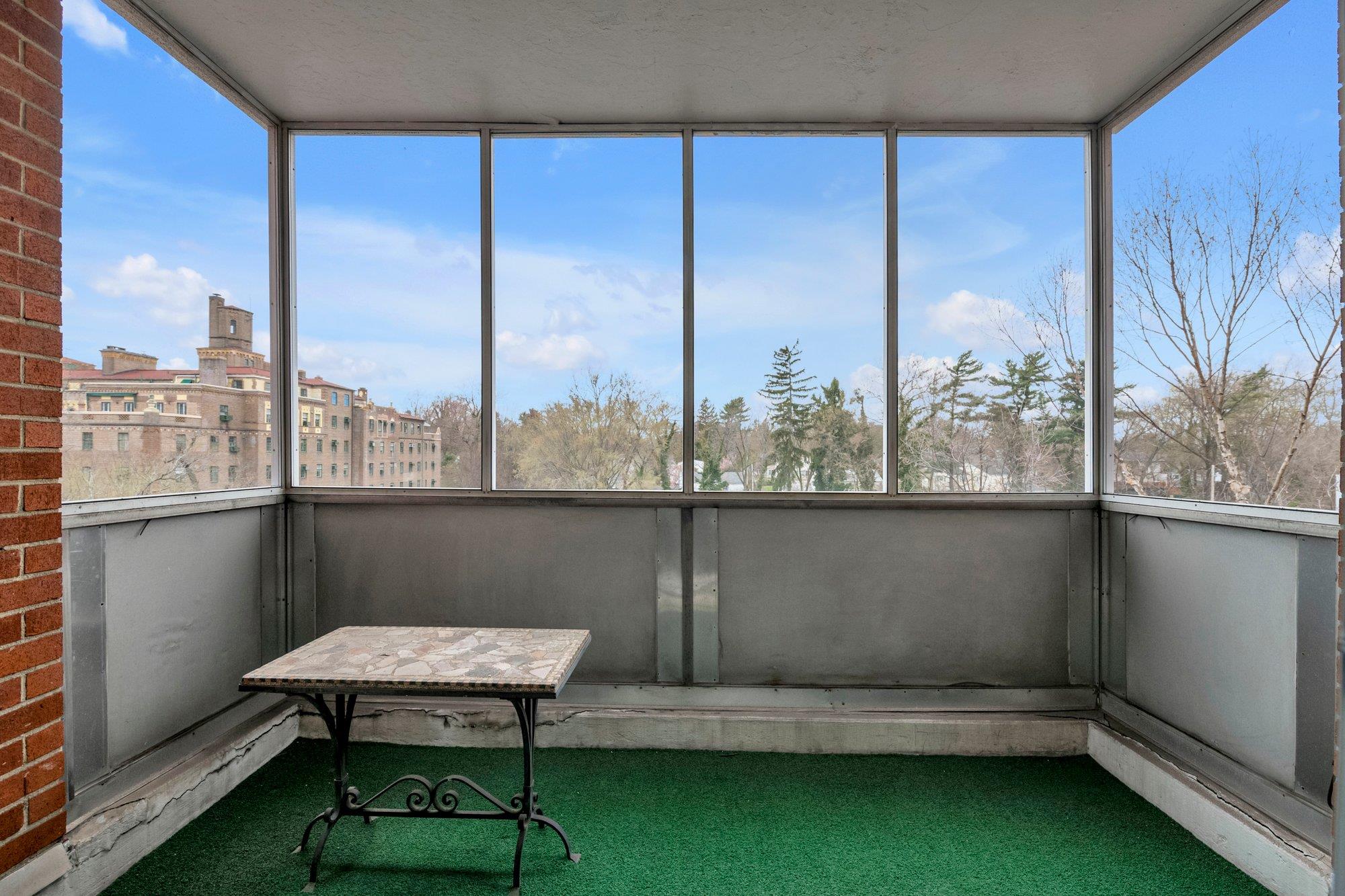 #14 photo, 1 Kensington Gate, ナッソー郡 Great Neck , NY 11021