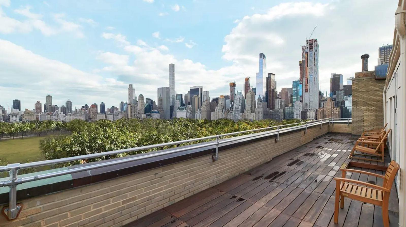 #17 photo, 2 W 67TH Street, マンハッタン Lincoln Square , NY 10023