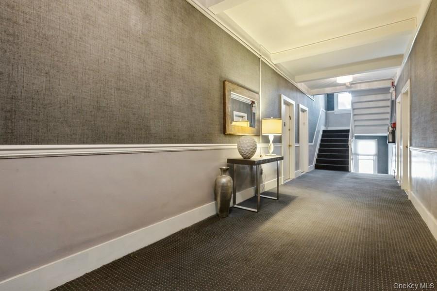 #10 photo, 1185 E Broadway, Hewlett , NY 11557