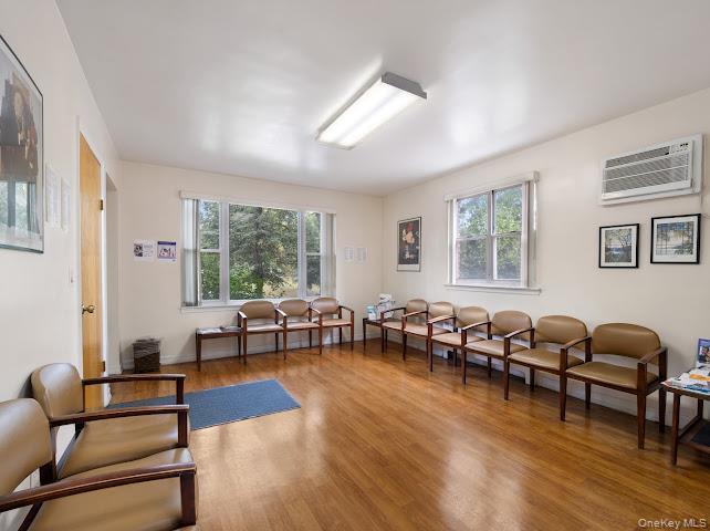 #17 photo, 1214 Pelham Parkway, Bronx , NY 10461