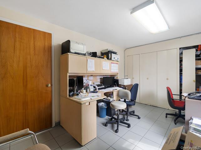 #9 photo, 1214 Pelham Parkway, Bronx , NY 10461