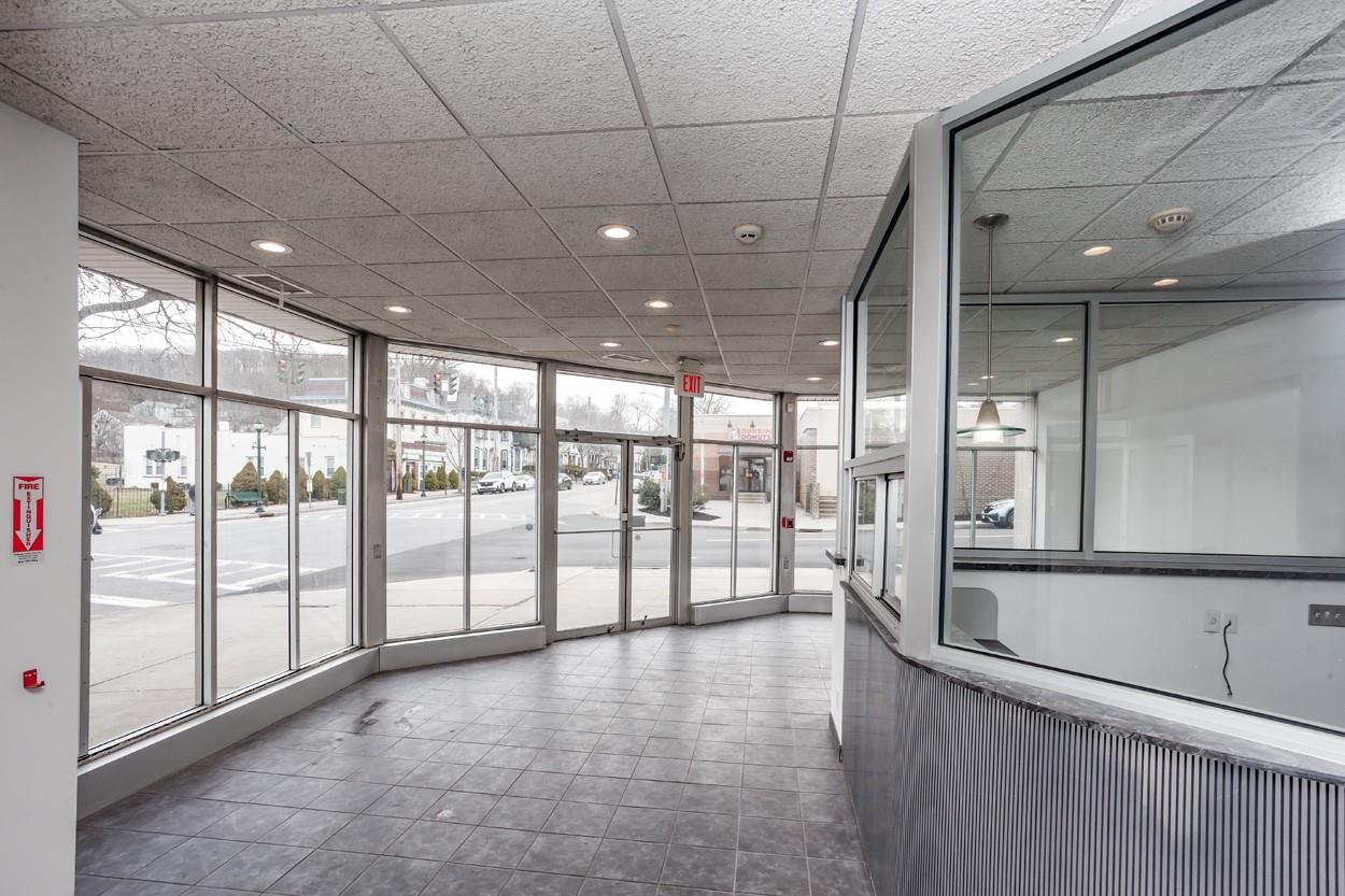 #4 photo, 1061 Main Street, Peekskill , NY 10566