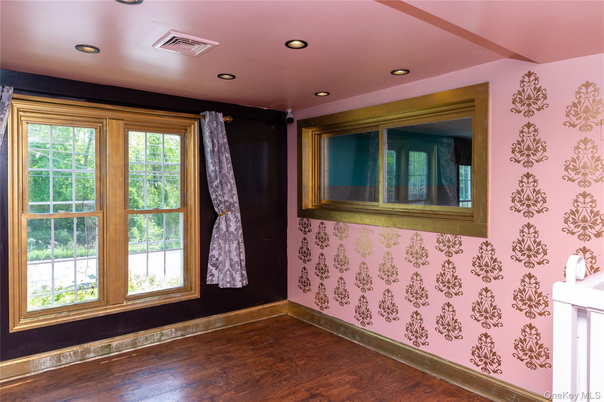 #16 photo, 1485 Route 22, Brewster , NY 10509