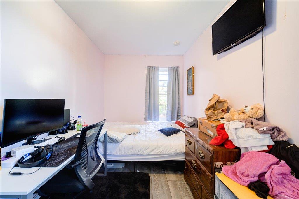 #14 photo, 6 Farrington Street, Newburgh , NY 12550