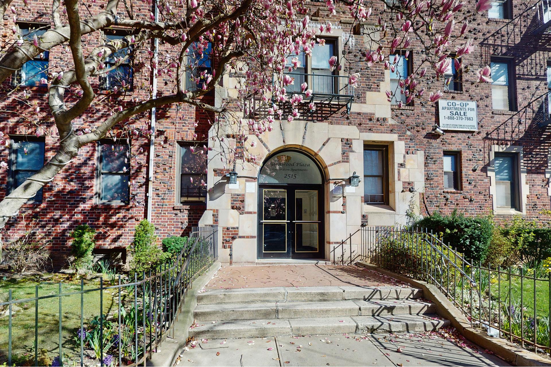 #3 photo, 2515 GLENWOOD Road, ブルックリン区 Flatbush , NY 11210