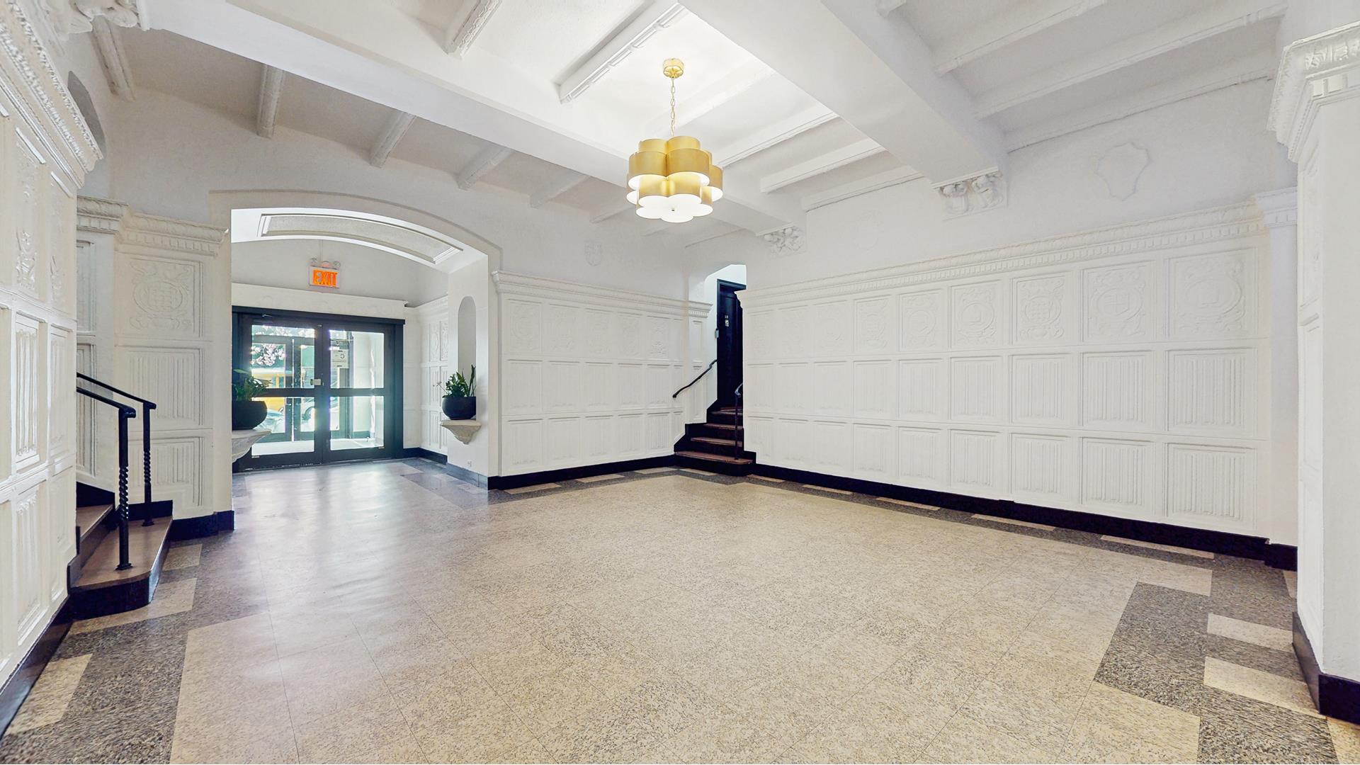 #9 photo, 2515 GLENWOOD Road, ブルックリン区 Flatbush , NY 11210