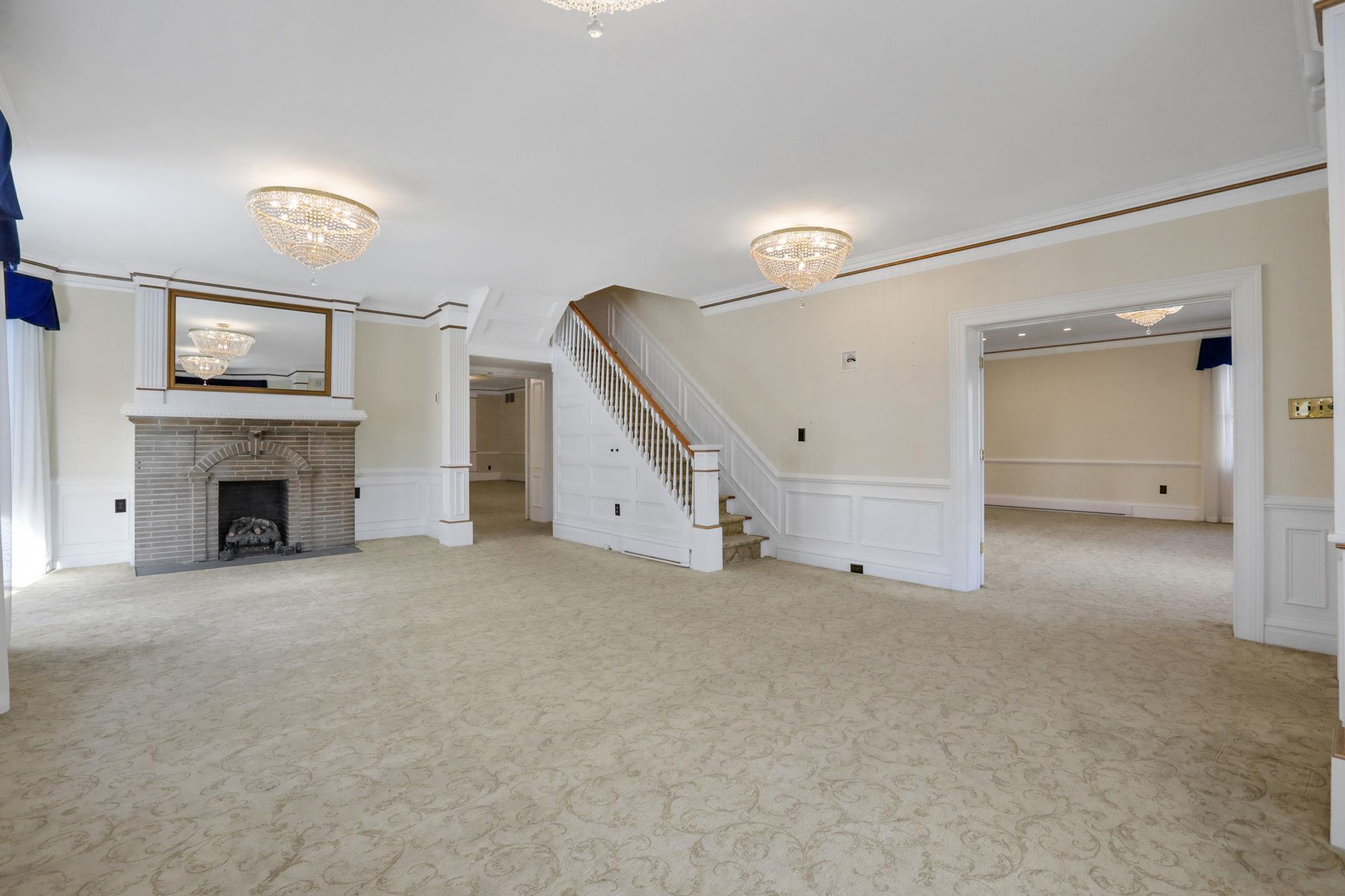 #13 photo, 411 Albany Avenue, Kingston , NY 12401