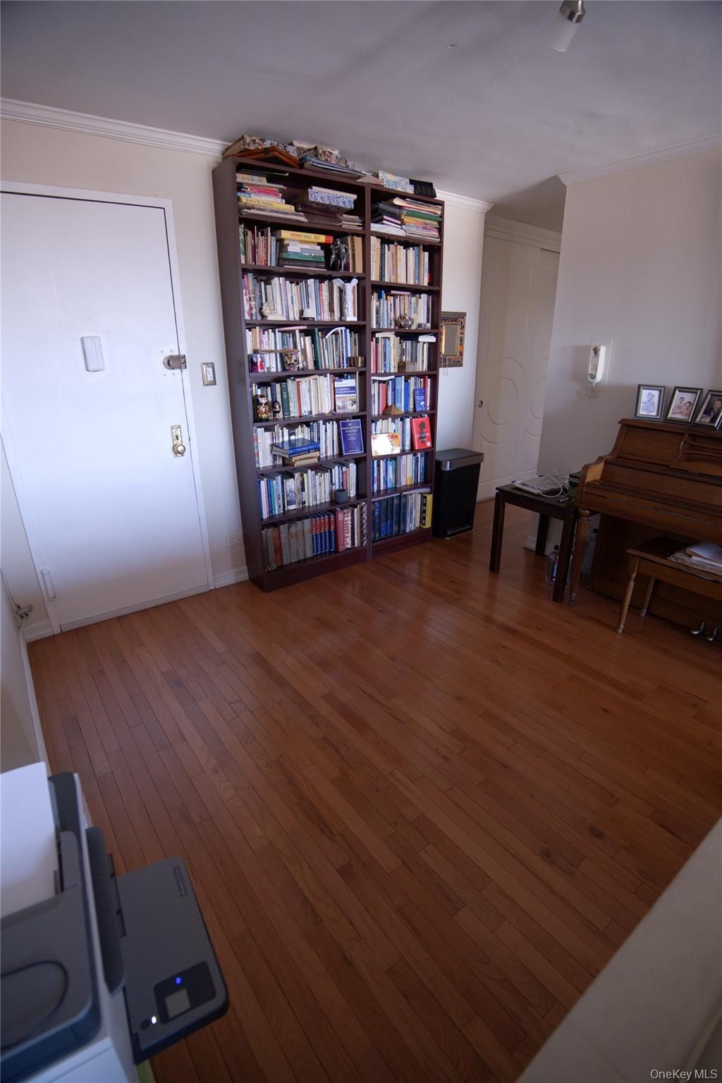 #10 photo, 72-35 112 Street, Forest Hills , NY 11375