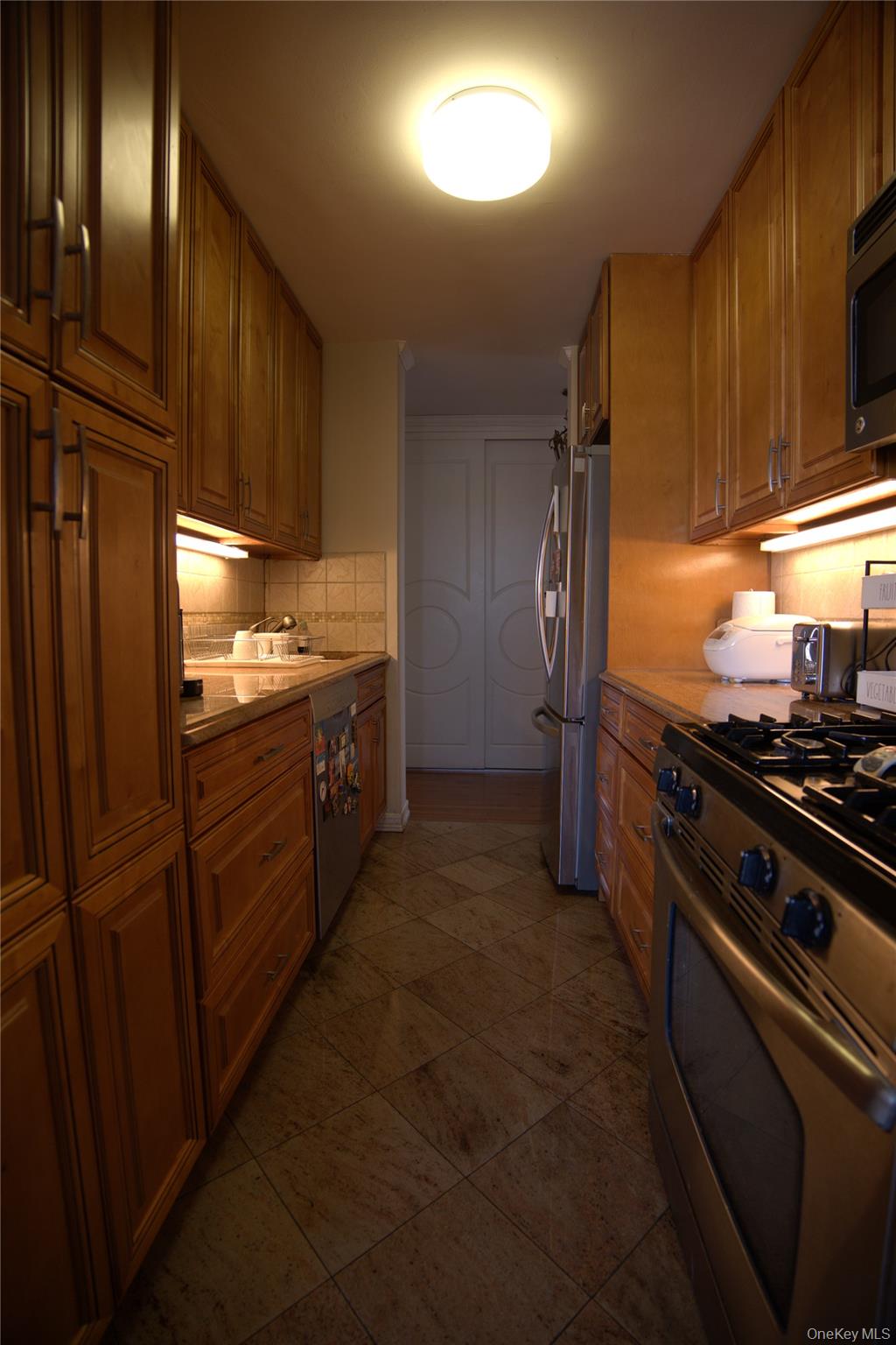 #3 photo, 72-35 112 Street, Forest Hills , NY 11375