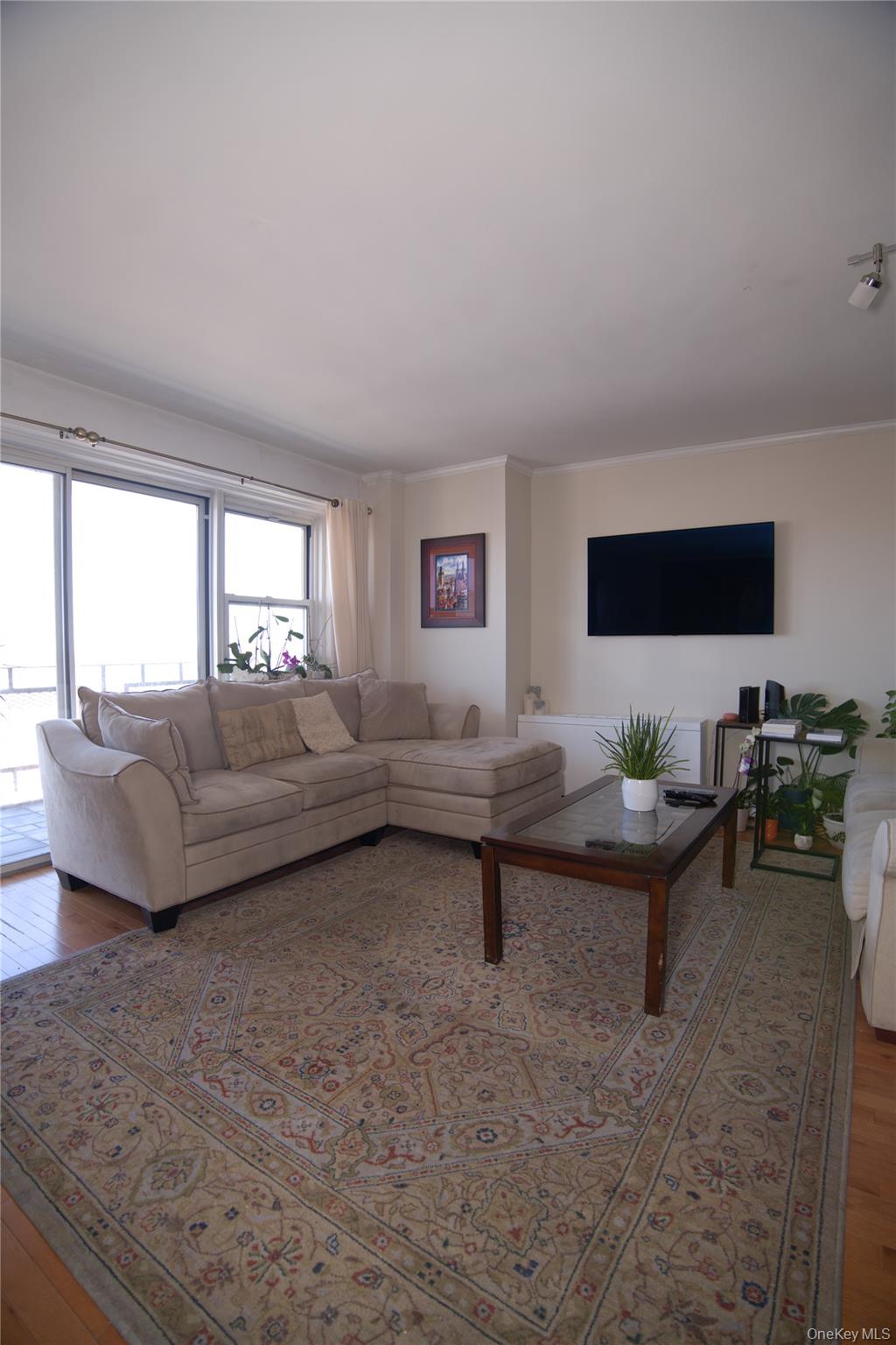 #7 photo, 72-35 112 Street, Forest Hills , NY 11375