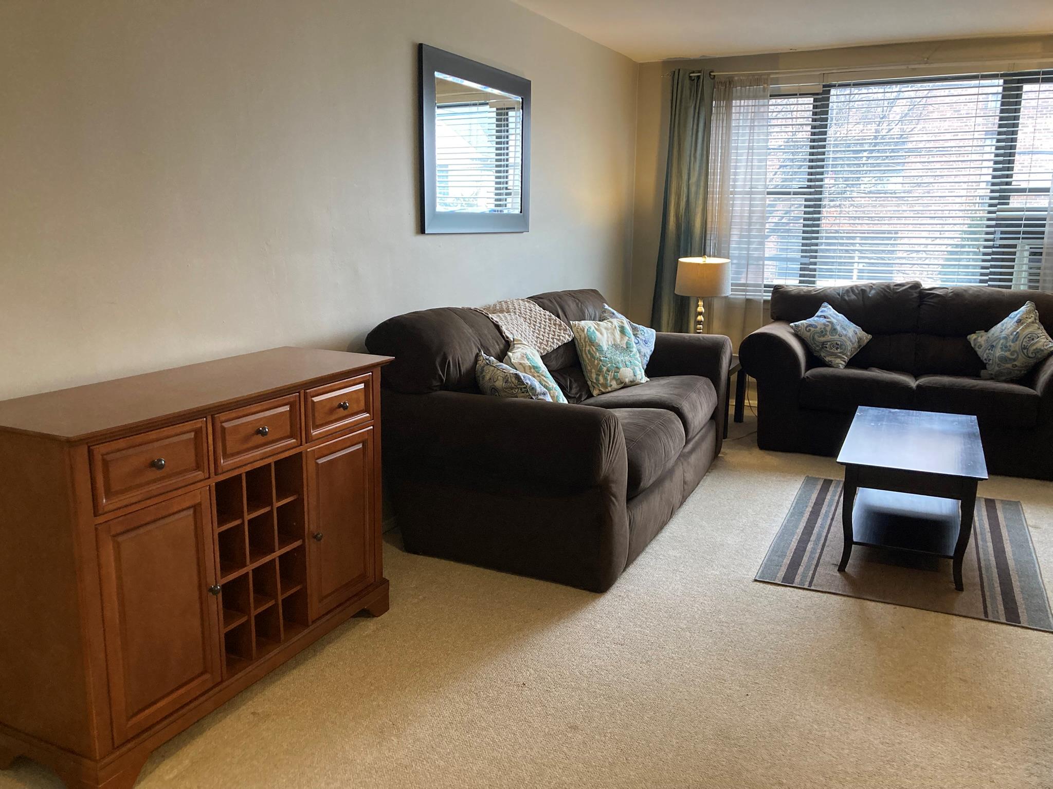 #3 photo, 120 Horton Highway, নাসাউ কাউন্টি Mineola , NY 11501