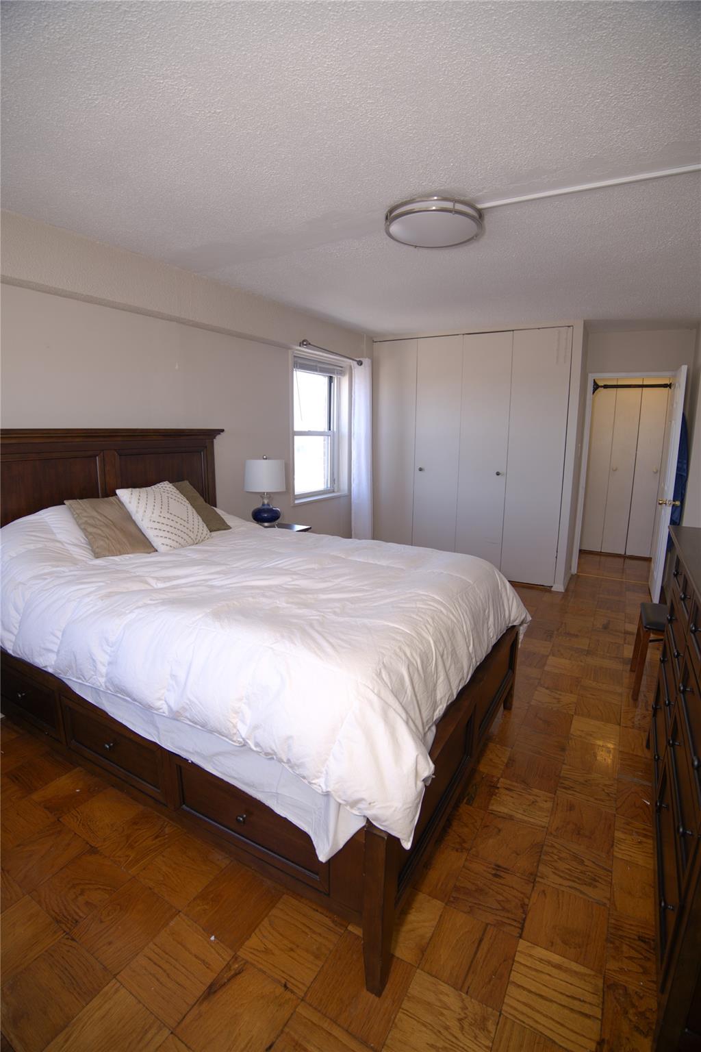 #9 photo, 72-35 112th Street, Forest Hills , NY 11375