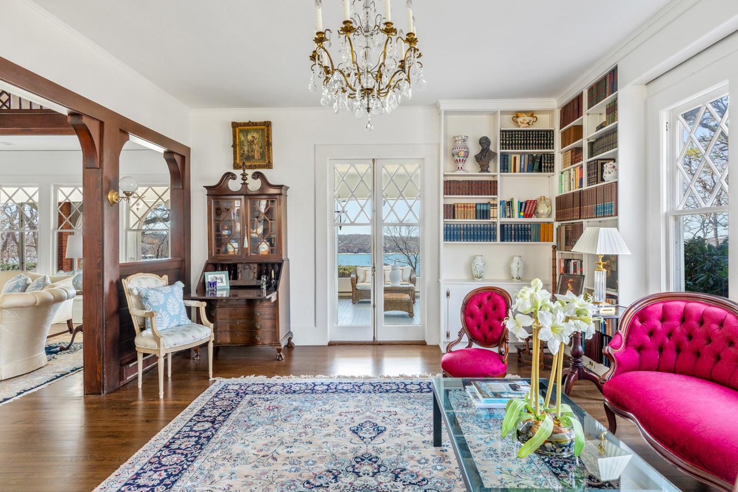 #16 photo, 10 Pine Path, サフォーク郡 Port Jefferson , NY 11777