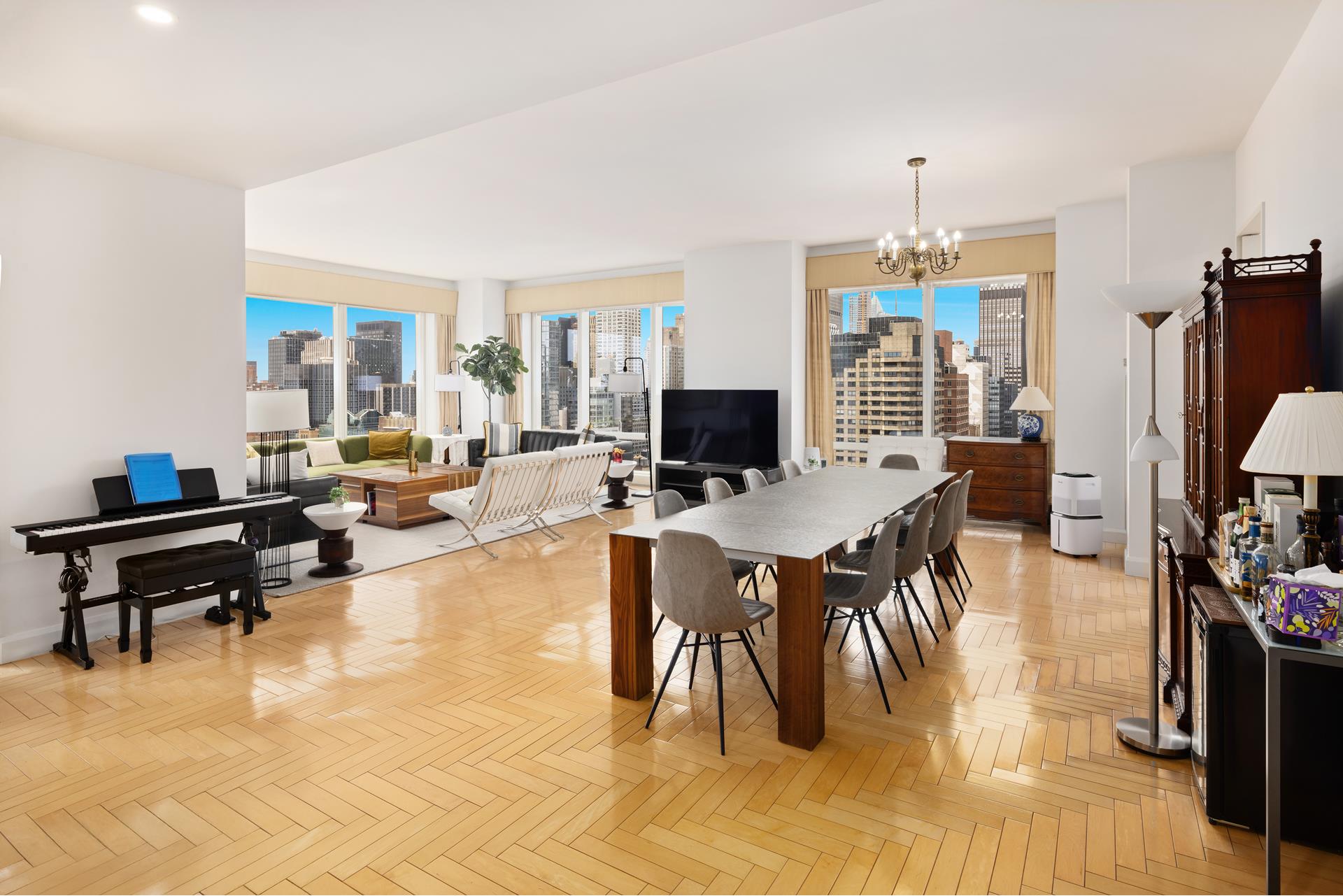 #13 photo, 845 UNITED NATIONS Plaza, マンハッタン Turtle Bay , NY 10017