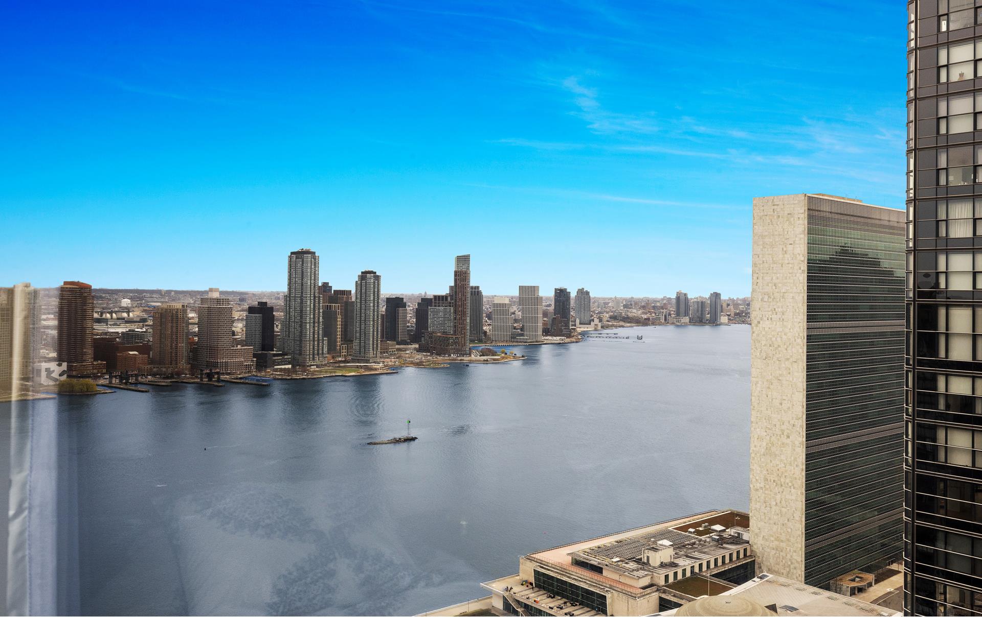 #17 photo, 845 UNITED NATIONS Plaza, マンハッタン Turtle Bay , NY 10017