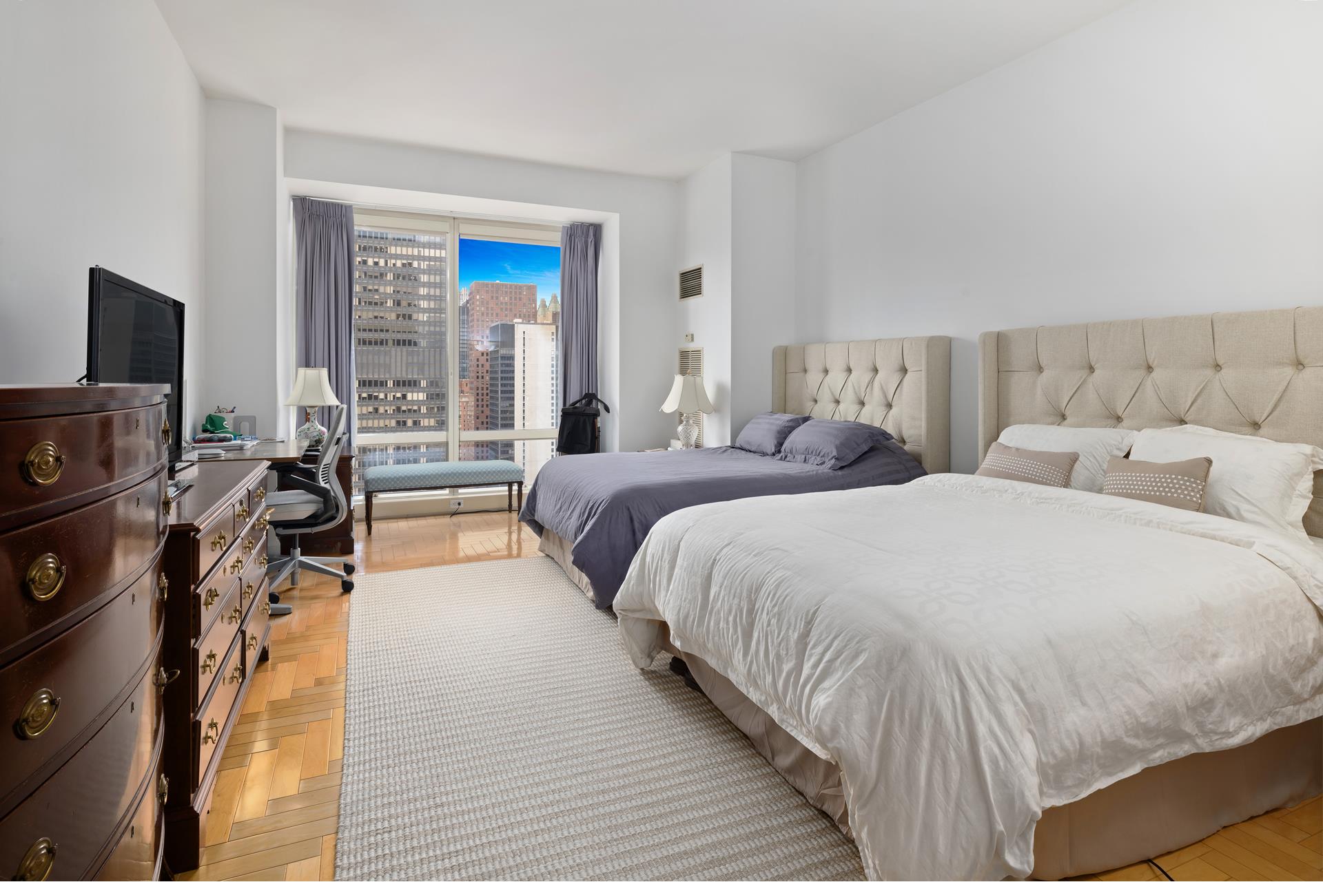 #6 photo, 845 UNITED NATIONS Plaza, マンハッタン Turtle Bay , NY 10017