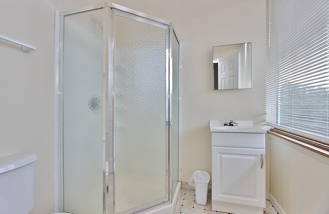 #6 photo, 451 Washington Avenue Extension, 뉴욕주 Saugerties , NY 12477