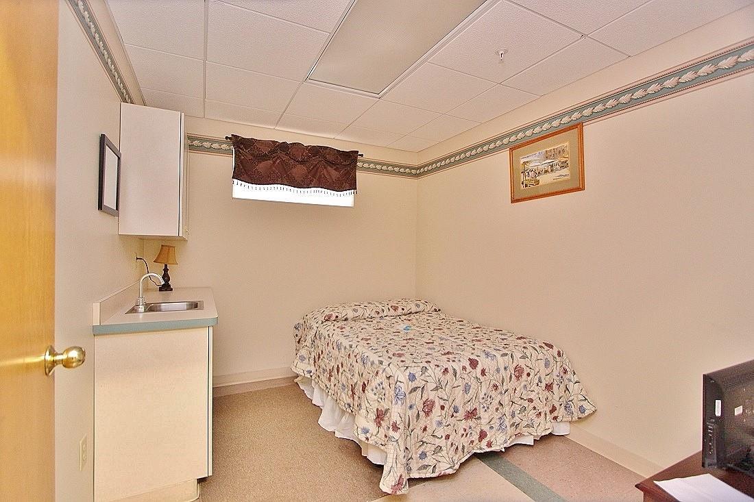 #8 photo, 451 Washington Avenue Extension, 뉴욕주 Saugerties , NY 12477