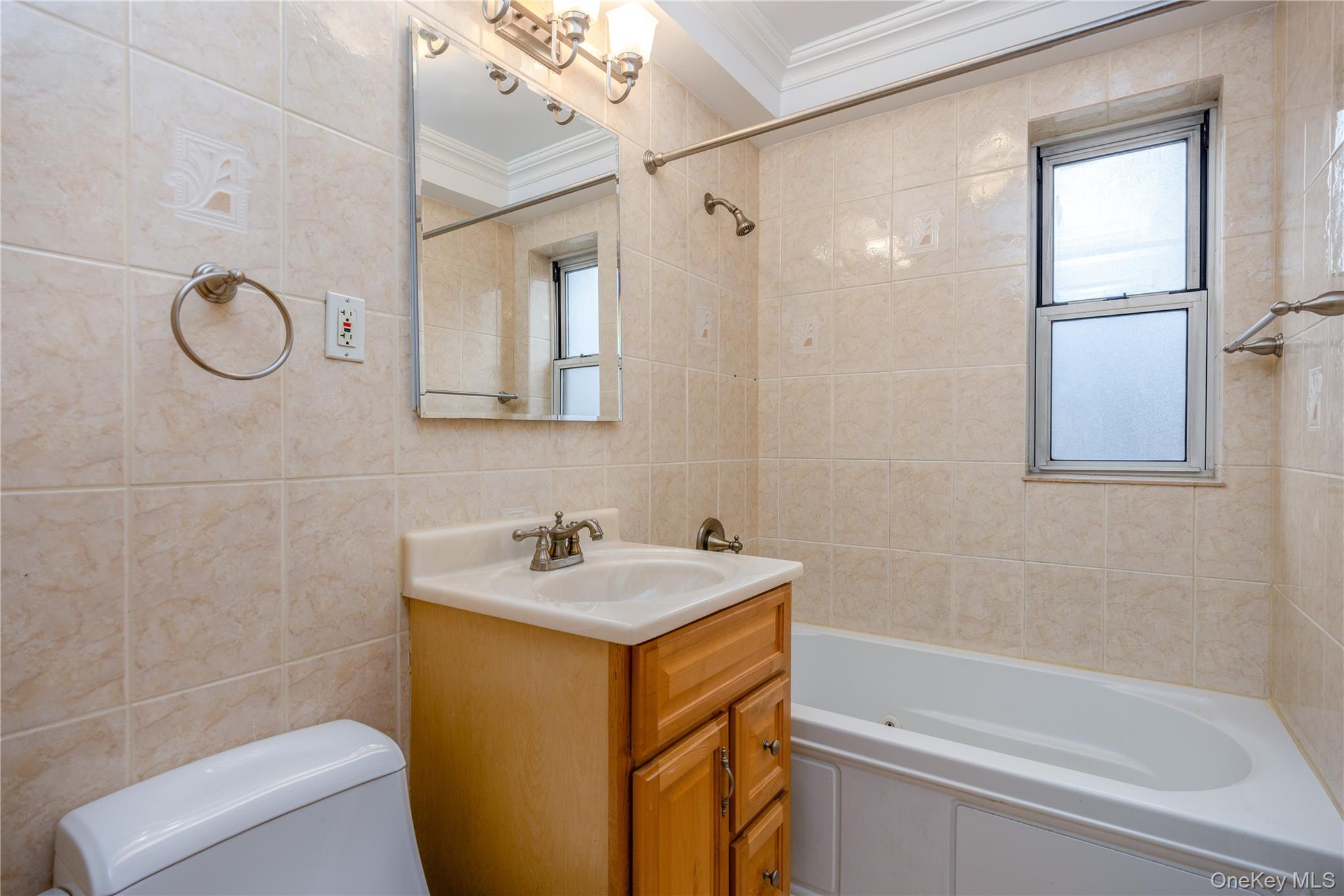 #11 photo, 2303 Palmer Avenue, New Rochelle , NY 10801