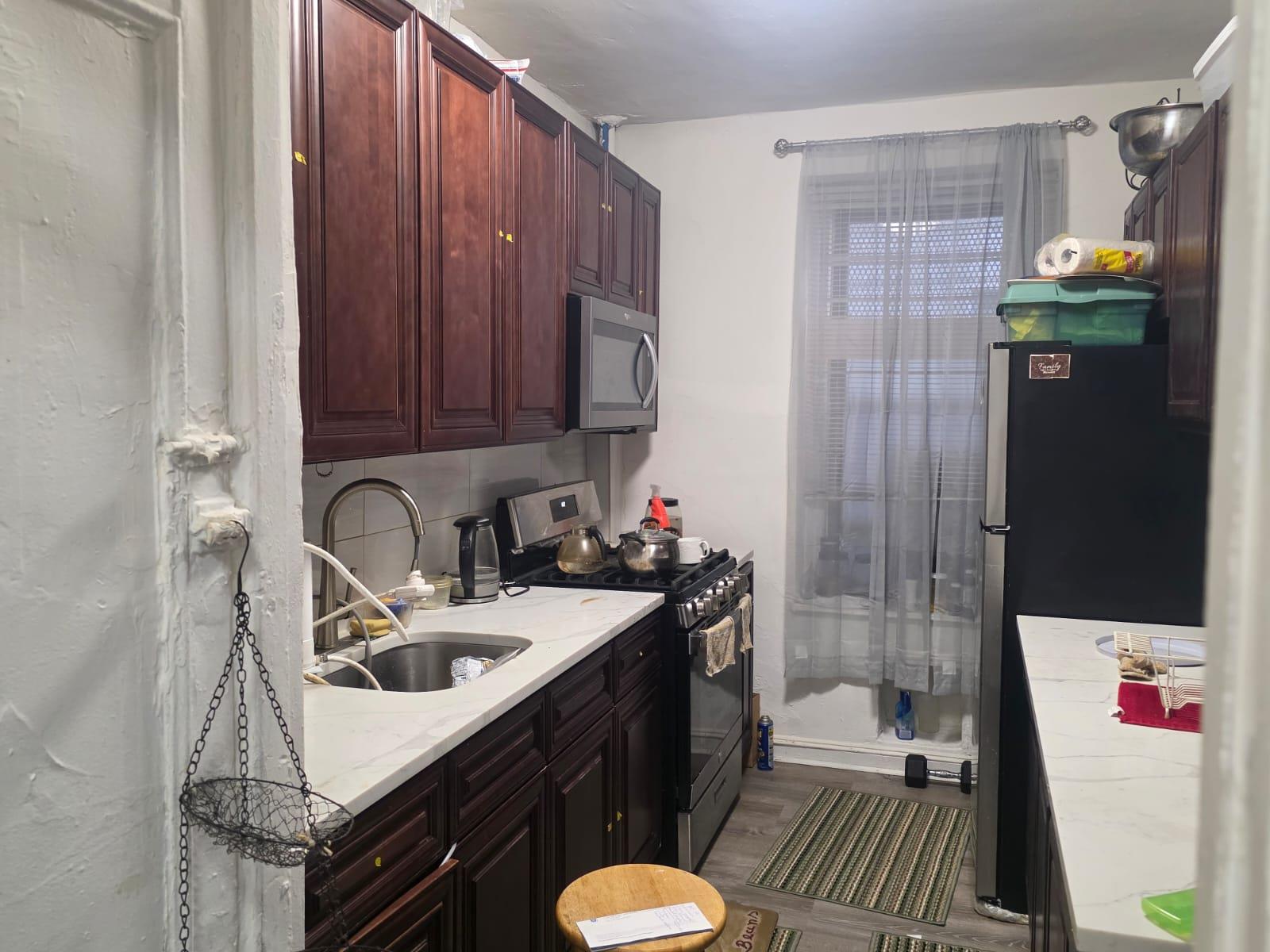 #14 photo, 1711 Davidson Avenue, Bronx , NY 10453