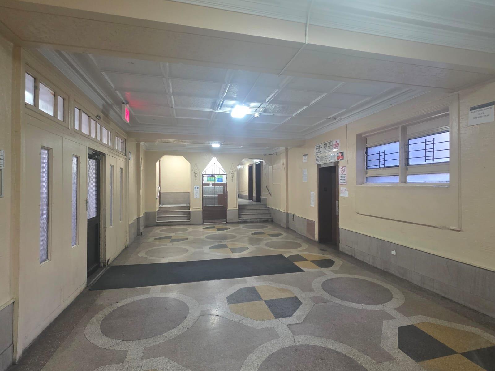 #4 photo, 1711 Davidson Avenue, Bronx , NY 10453