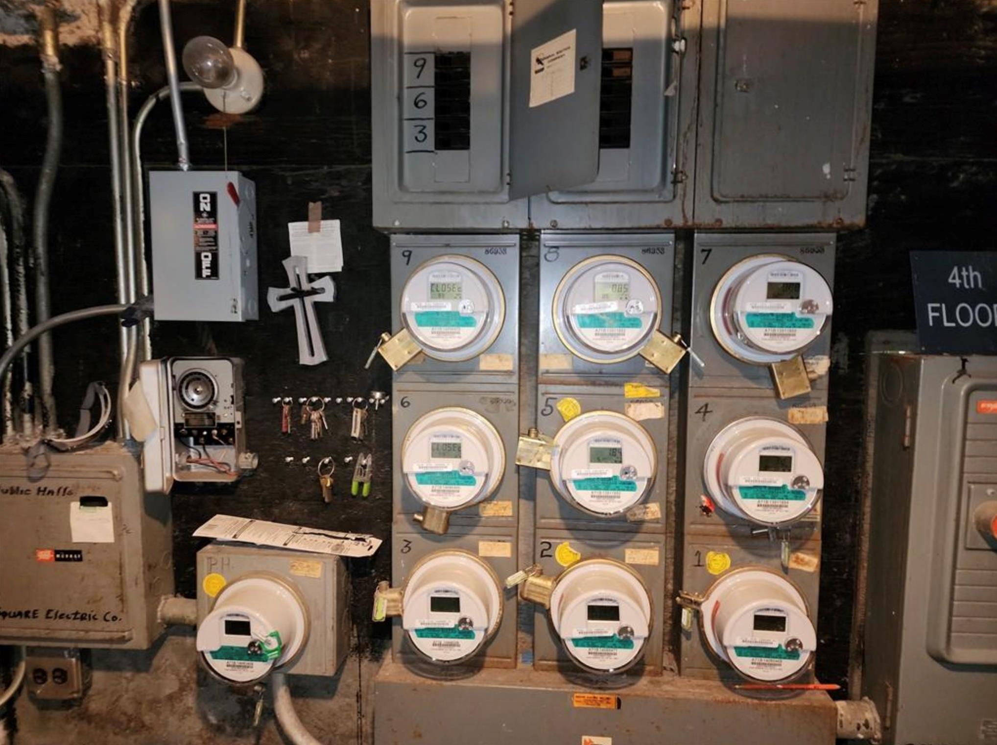 #3 photo, 635 E 233rd Street, ブロンクス区 Bronx , NY 10466