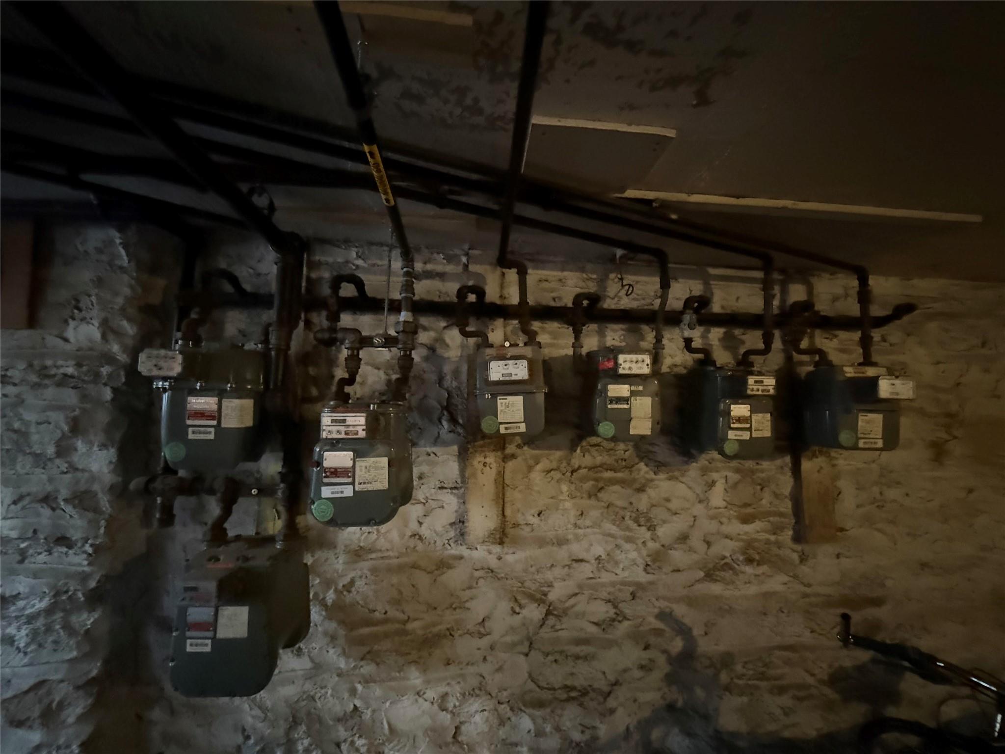 #6 photo, 70-29 65 Place, クイーンズ区 Glendale , NY 11385