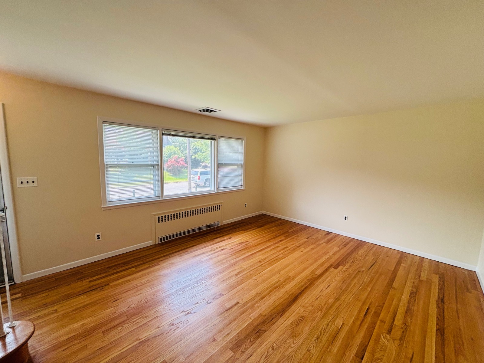 #2 photo, Union Av, ナッソー郡 Glen Head , NY 11545