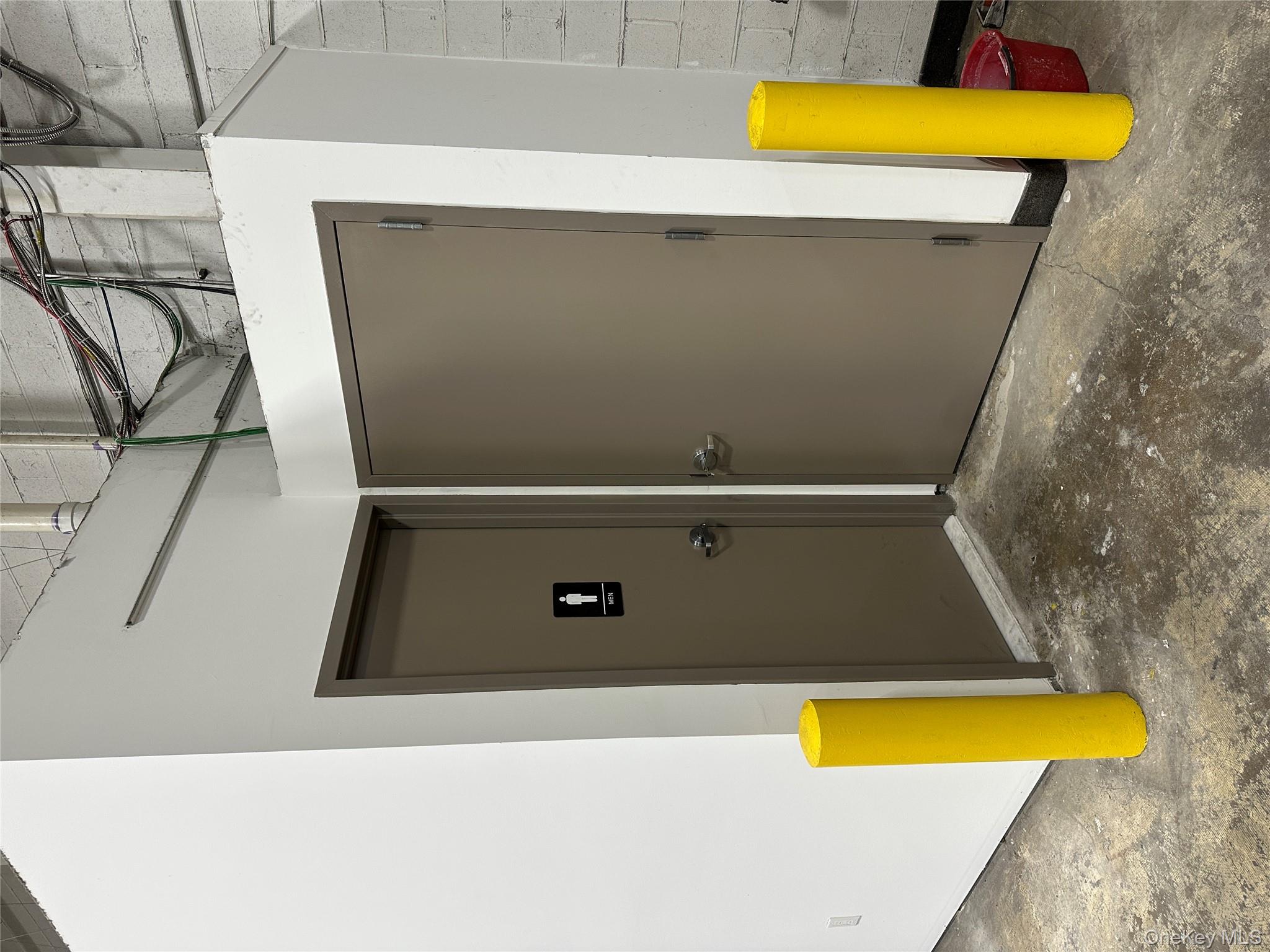 #12 photo, 250 West Nyack Road, West Nyack , NY 10994