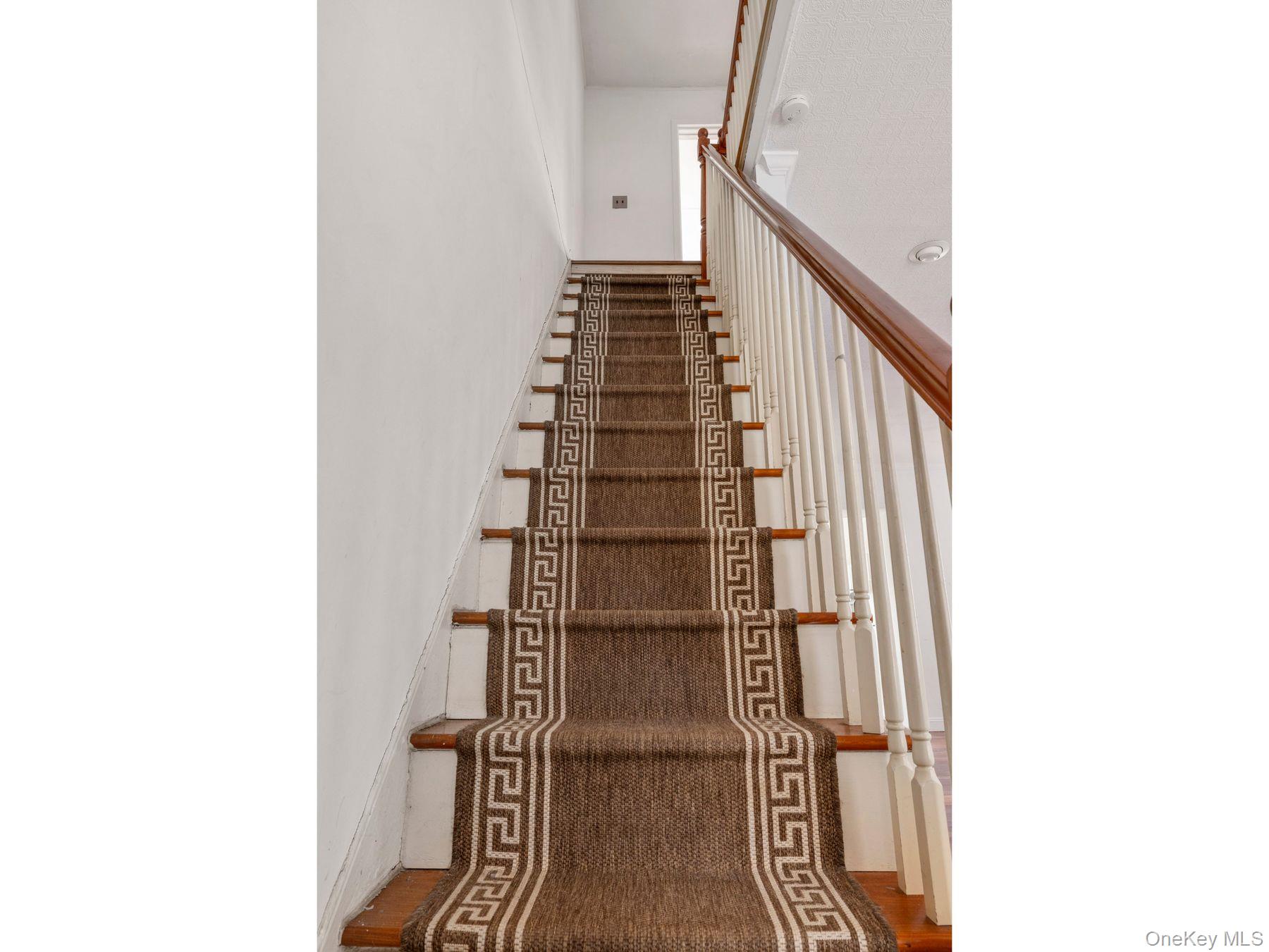 #11 photo, 27 Brick Row, Athens , NY 12015