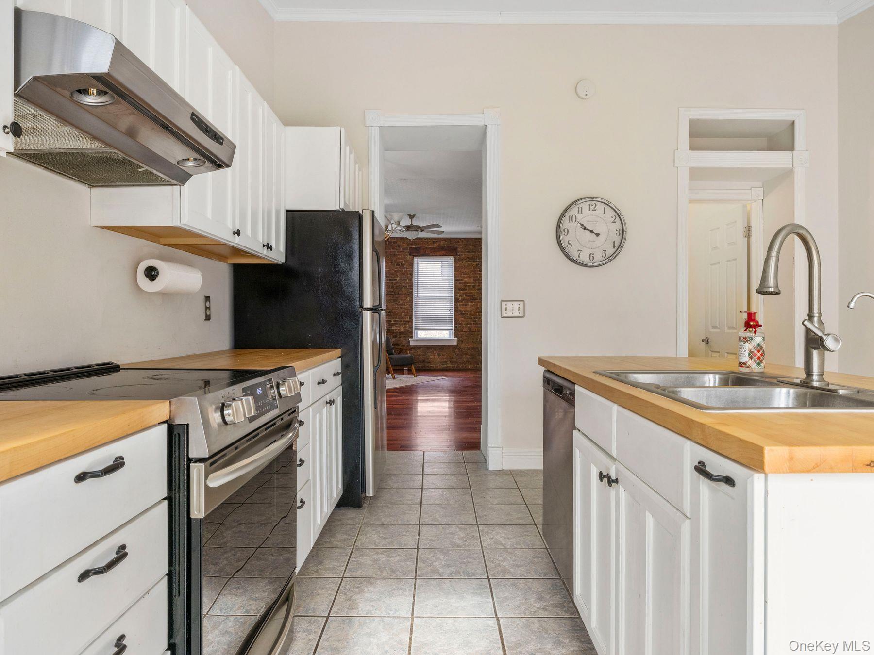 #7 photo, 27 Brick Row, Athens , NY 12015