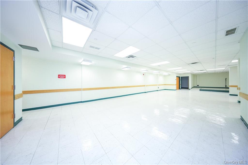 #11 photo, 8710 5th Avenue, ブルックリン区 Brooklyn , NY 11209