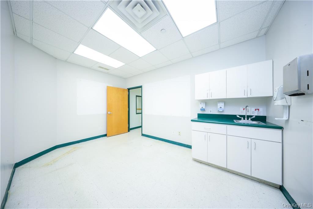 #12 photo, 8710 5th Avenue, ブルックリン区 Brooklyn , NY 11209