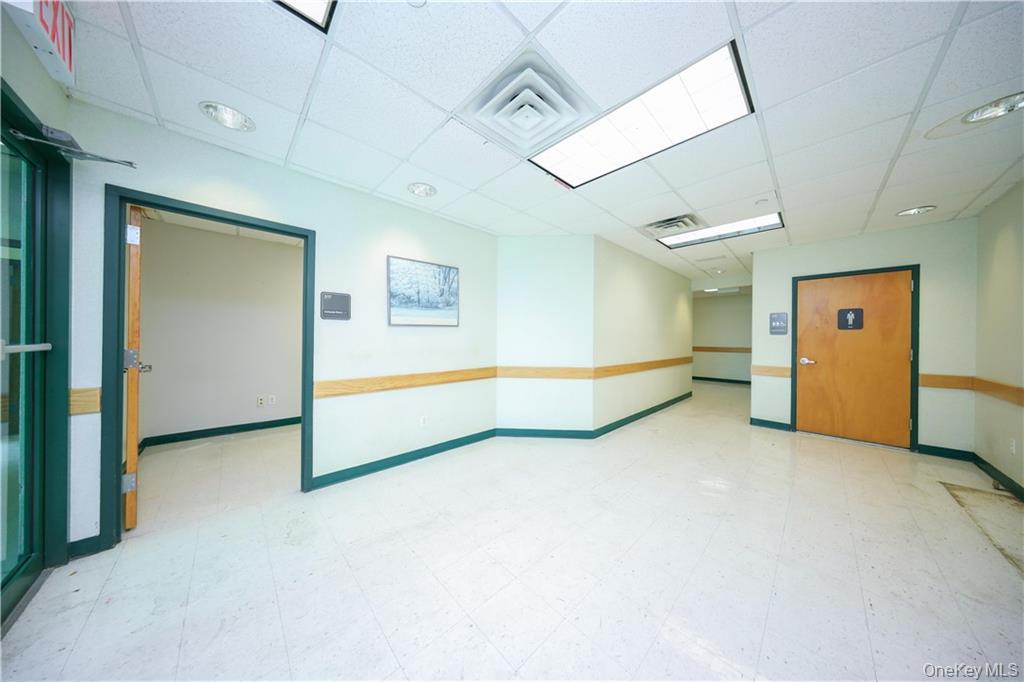 #8 photo, 8710 5th Avenue, ブルックリン区 Brooklyn , NY 11209