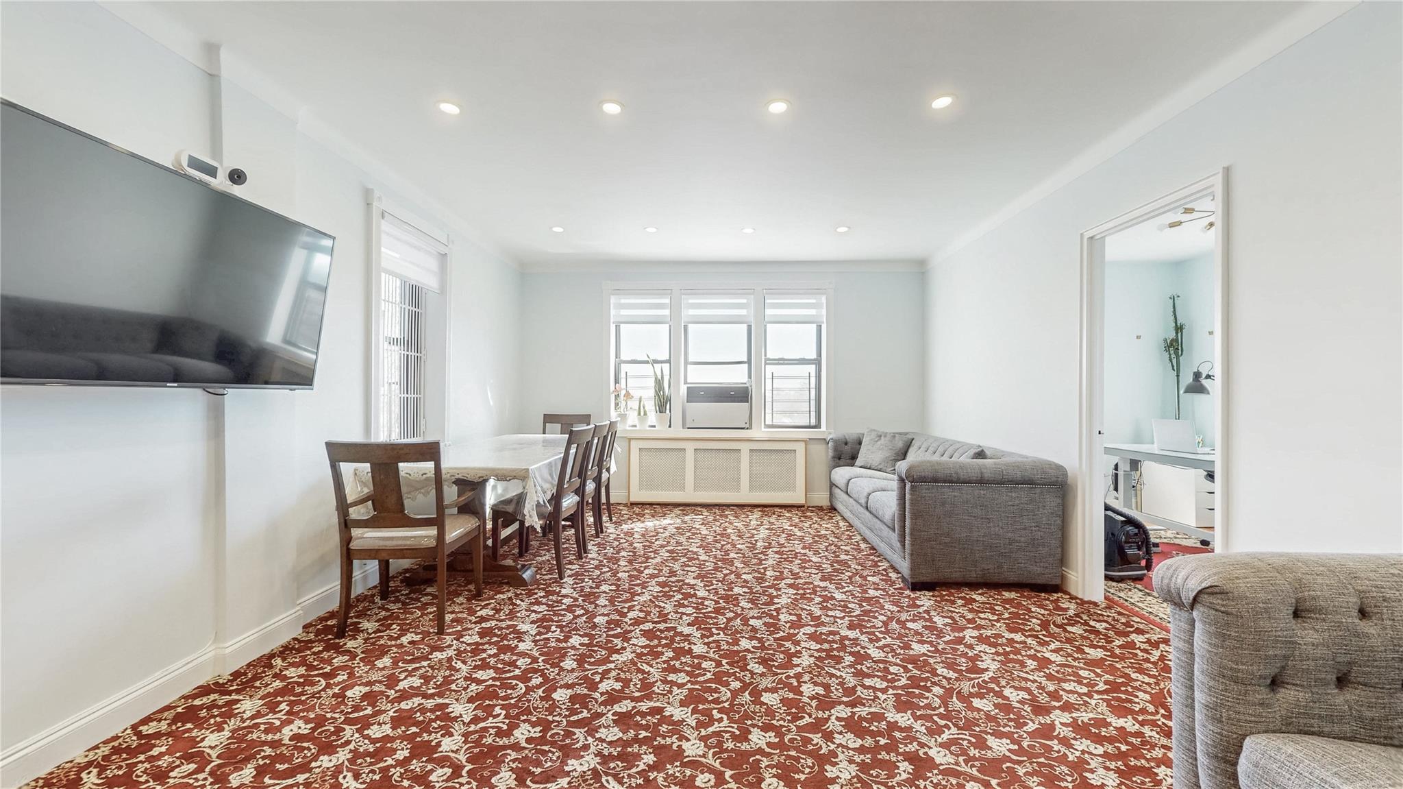 #5 photo, 143-50 Hoover Avenue, クイーンズ区 Briarwood , NY 11435