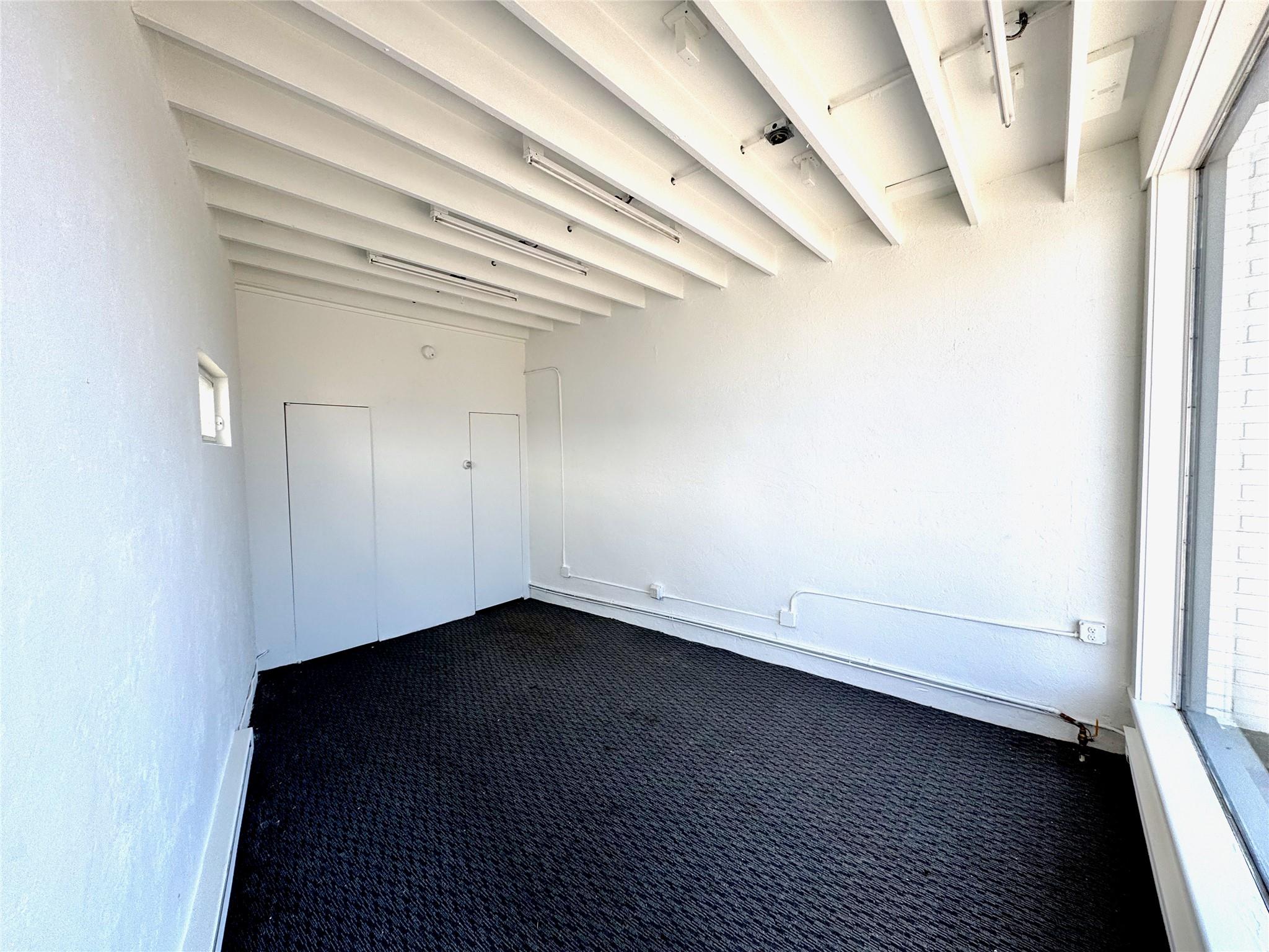 #5 photo, 28 Nugent Street, サフォーク郡 Southampton , NY 11968